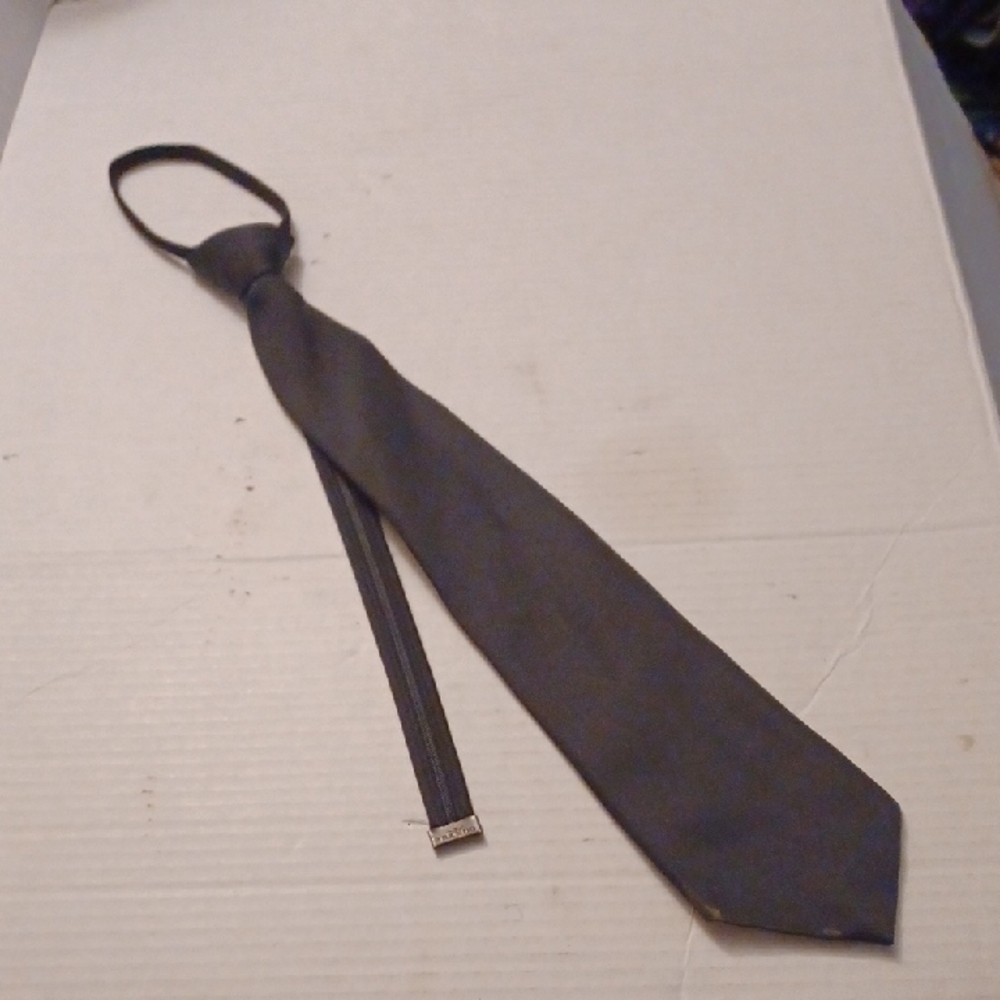 4/$60 Black Zipper Tie